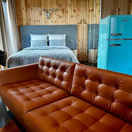 Brown Deer - By Deer Hills Luxury